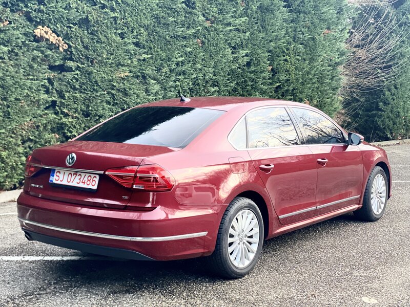 Volkswagen Passat